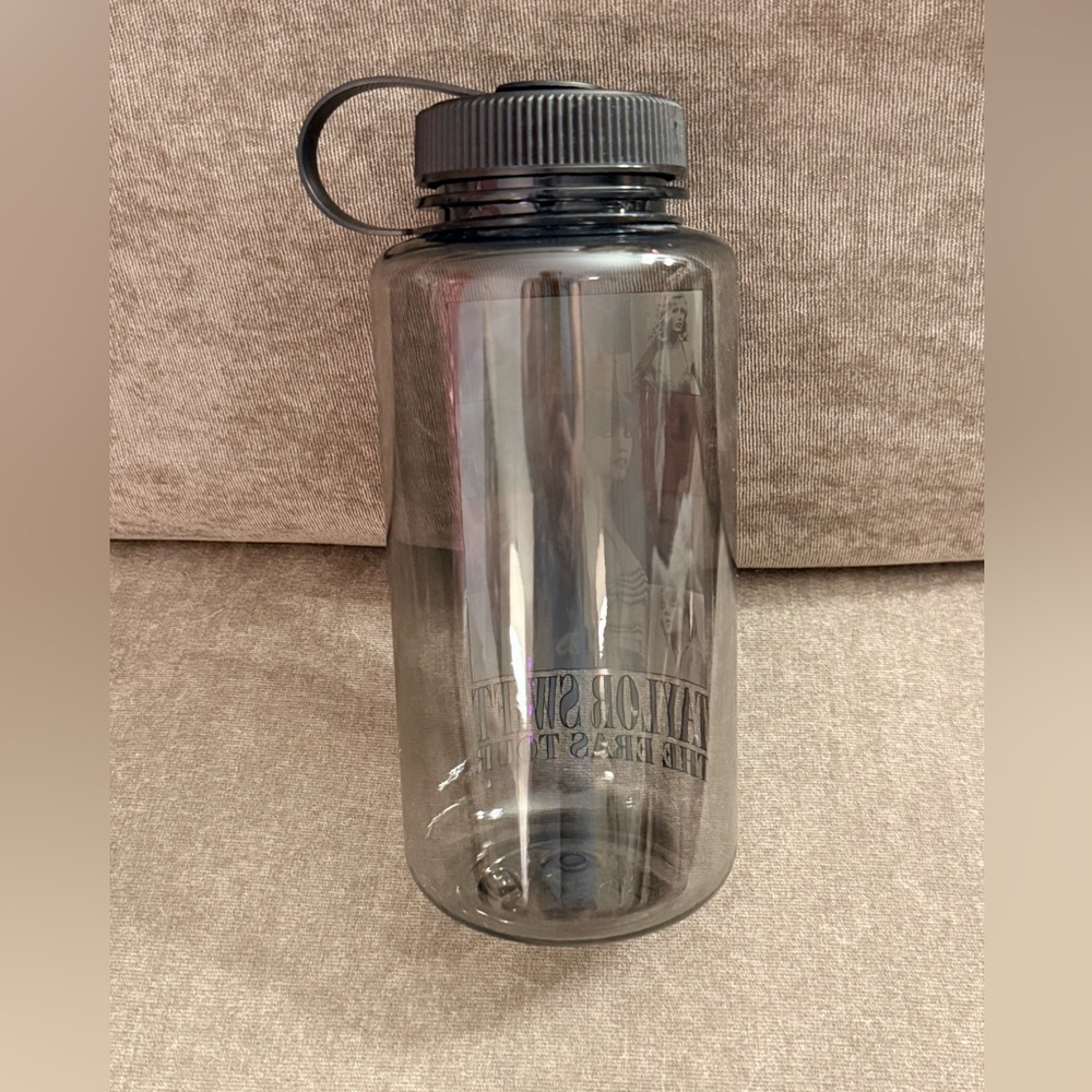 Taylor Swift The Eras Tour Water Bottle - Picture 2 of 2